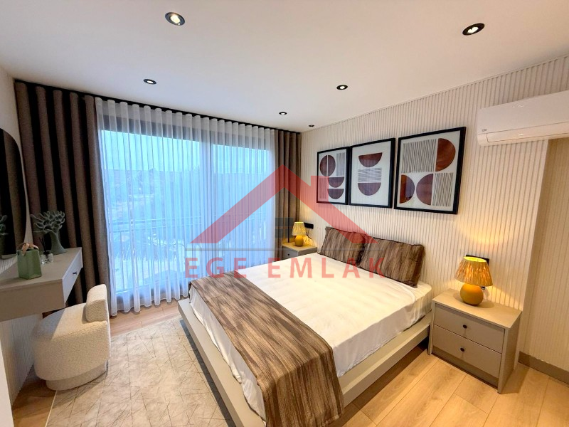 Didim Efeler Mahallesinde Satılık 5+1 Full Eşyalı Villa