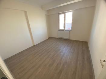 GÜVENAY - ÇORUM GÜLABİBEY EKİN CADDESİ ÜZERİ SATILIK SIFIR 3+1 DAİRE