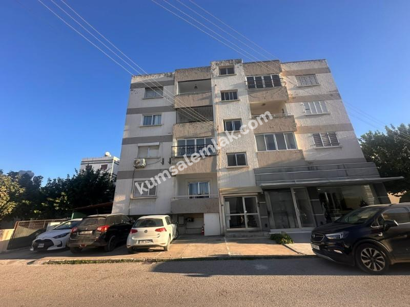 LEFKOŞA KUMSAL'DA  TÜRK MALI  SATILIK DAİRE