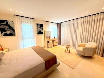 Didim Akbükde Satılık 4+1 Full Eşyalı Villa