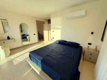 Didim Akbükde Satılık 4+1 Full Eşyalı Villa