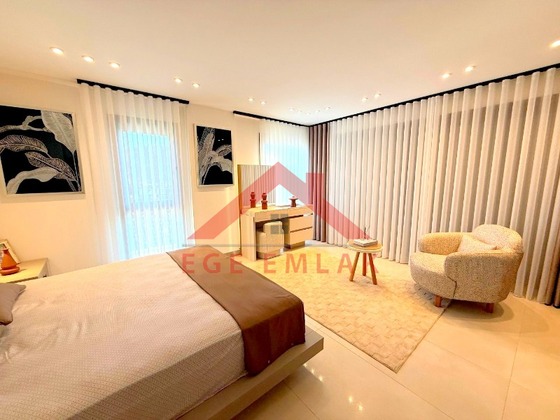 Didim Akbükde Satılık 4+1 Full Eşyalı Villa