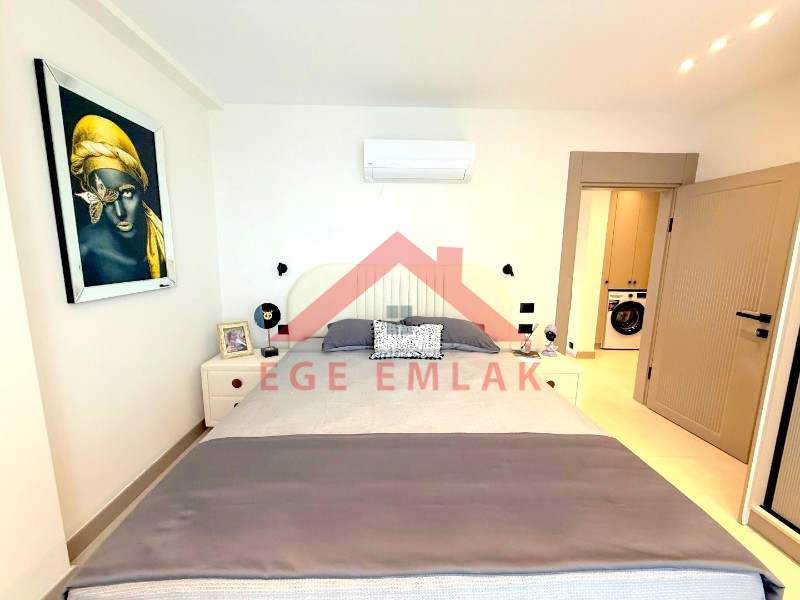 Didim Akbükde Satılık 4+1 Full Eşyalı Villa