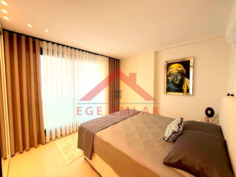 Didim Akbükde Satılık 4+1 Full Eşyalı Villa