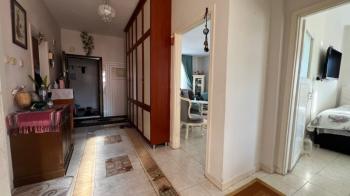 Elmas’tan Akkent‘te Şehrin Ortasında Bahçeli Müstakil Yaşam