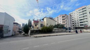 Elmas’tan Akkent‘te Şehrin Ortasında Bahçeli Müstakil Yaşam