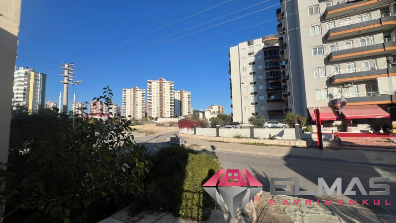 Elmas’tan Akkent‘te Şehrin Ortasında Bahçeli Müstakil Yaşam