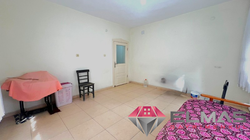 Elmas’tan Akkent‘te Şehrin Ortasında Bahçeli Müstakil Yaşam