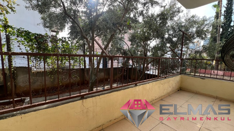 Elmas’tan Akkent‘te Şehrin Ortasında Bahçeli Müstakil Yaşam