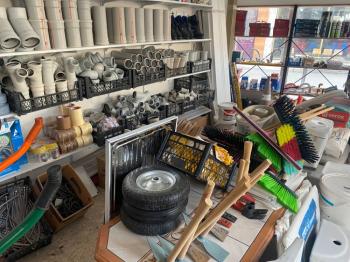 GÜVENAY -  ÇORUM ÇÖPLÜ DEKORASYON HIRDAVAT DEVREN DÜKKAN 