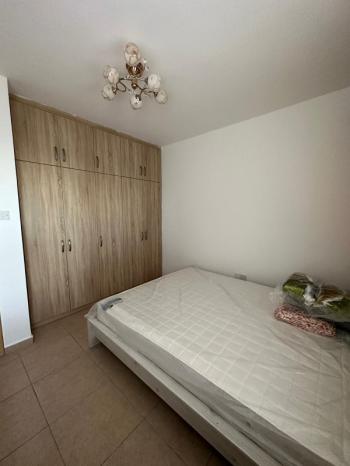 Mağusa'da Gülseren anayolu üzerinde ful eşyalı SATILIK daire