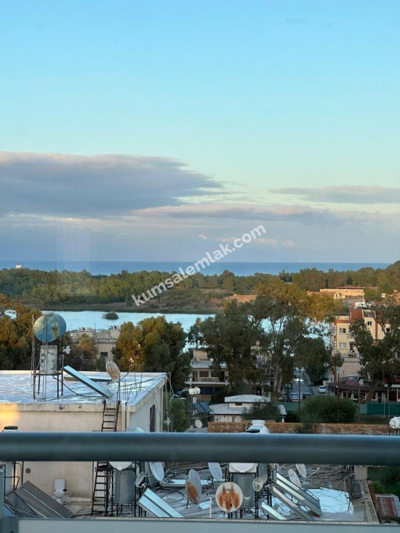 Mağusa'da Gülseren anayolu üzerinde ful eşyalı kiralık daire 
