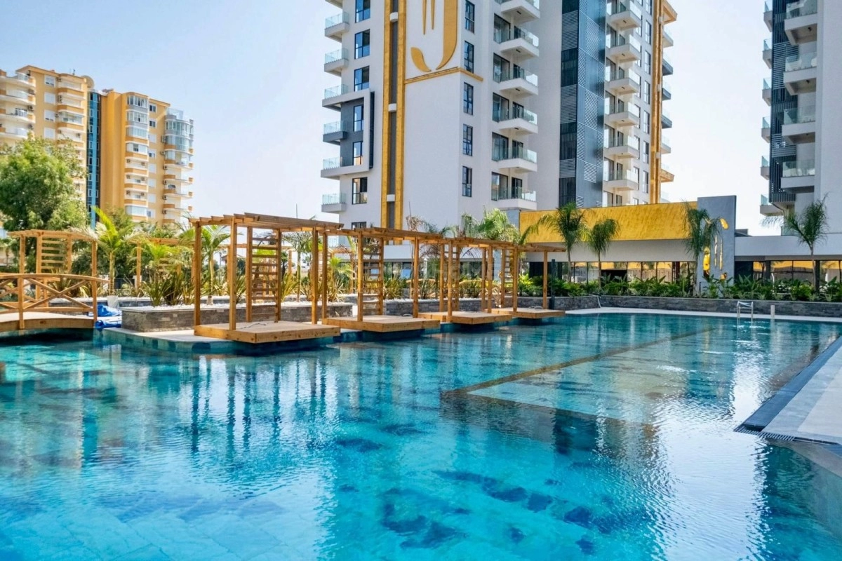 Seafront Luxury Fully Furnished Apartment