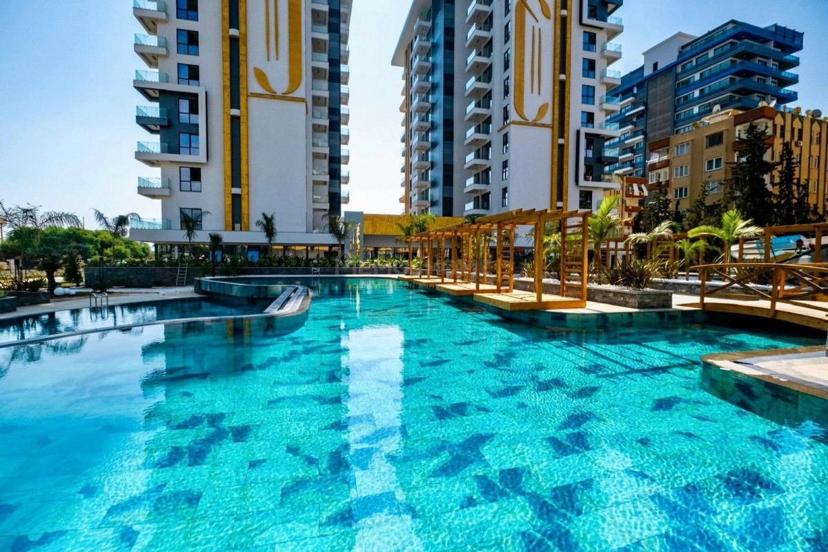 Seafront Luxury Fully Furnished Apartment