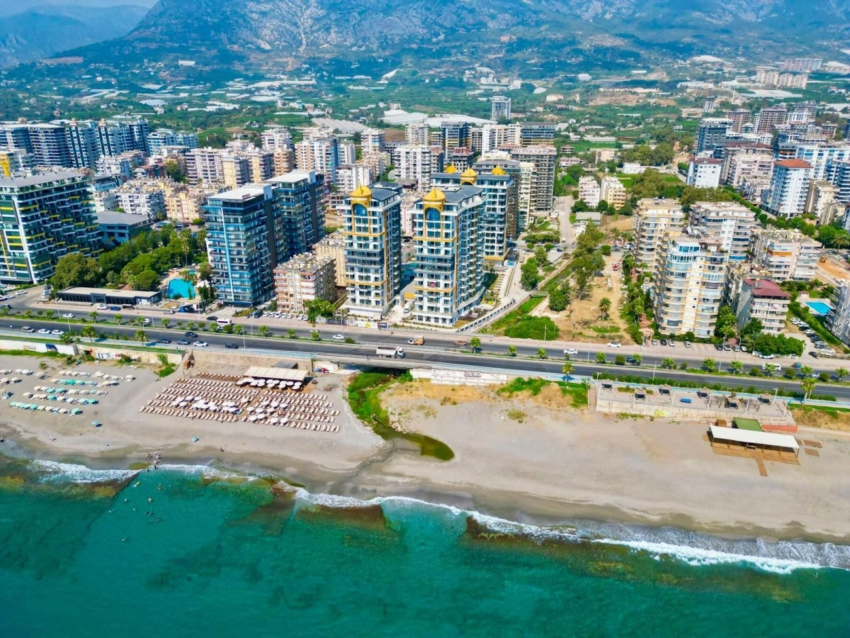 Seafront Luxury Fully Furnished Apartment