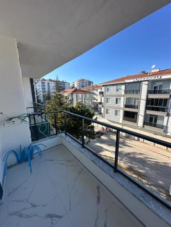 AFYON ÜÇOK EMLAKTAN  HARBİŞ GAZİ MAH SATILIK SIFIR 2+1 85M² DAİRE 