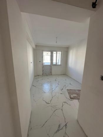 AFYON ÜÇOK EMLAKTAN  HARBİŞ GAZİ MAH SATILIK SIFIR 2+1 85M² DAİRE 