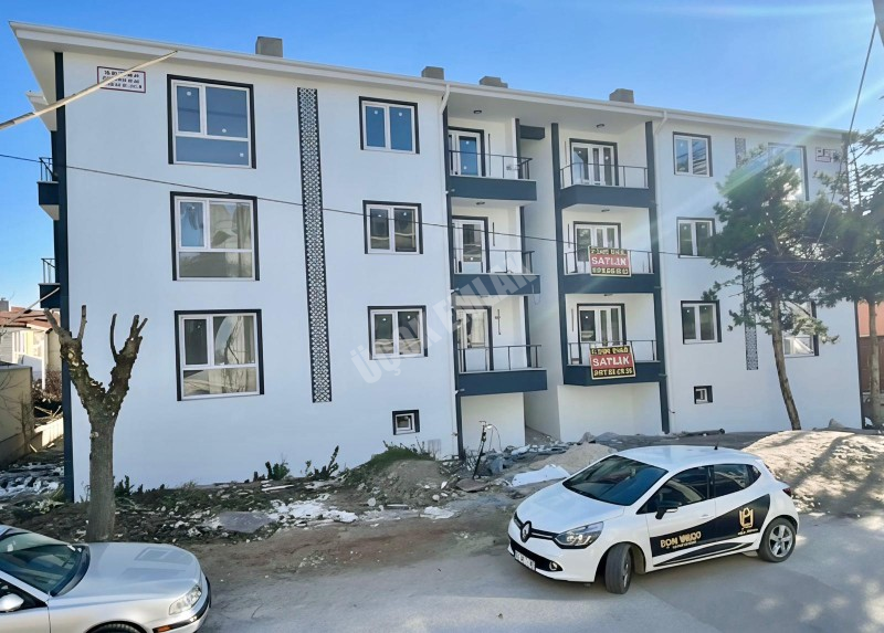 AFYON ÜÇOK EMLAKTAN  HARBİŞ GAZİ MAH SATILIK SIFIR 2+1 85M² DAİRE 