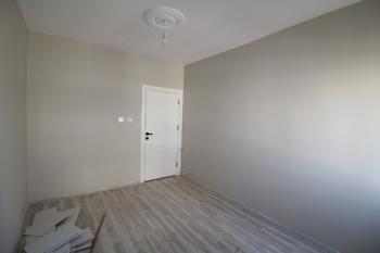 ASLAN'DAN MEZİTLİ MENDERES'TE GENİŞ METRAJLI, MASRAFSIZ 3+1