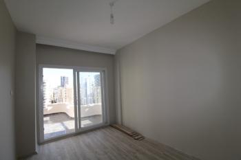 ASLAN'DAN MEZİTLİ MENDERES'TE GENİŞ METRAJLI, MASRAFSIZ 3+1