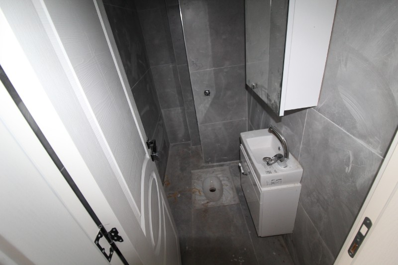 ASLAN'DAN MEZİTLİ MENDERES'TE GENİŞ METRAJLI, MASRAFSIZ 3+1