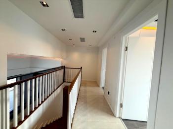 500 M² Üzerinde Satılık 4+1 Tam Müstakil Villa