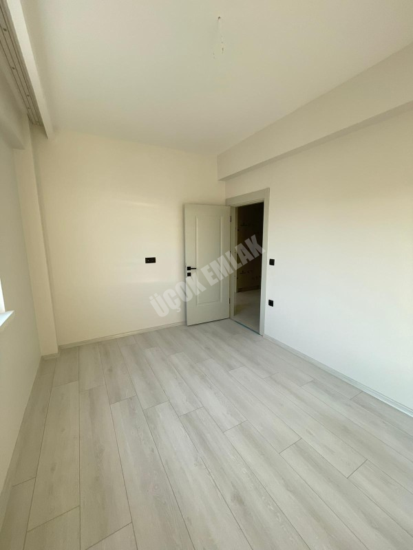 AFYON ÜÇOK EMLAKTAN MAREŞAL F ÇAKMAK MAH DA SIFIR LÜX 3+1 - 2+1 KİRALIK DAİRELER