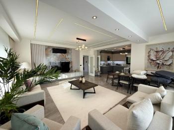 Didim Hisar Mahallesi’nde Satılık 4+1 Lüks Villa