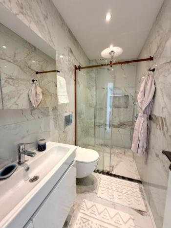 Didim Hisar Mahallesi’nde Satılık 4+1 Lüks Villa