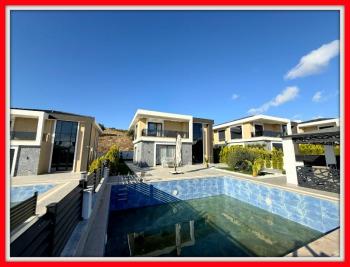 Didim Hisar Mahallesi’nde Satılık 4+1 Lüks Villa