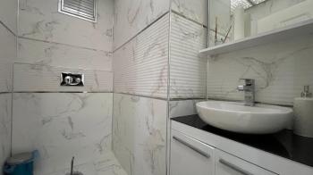 Elmas’tan M.Kemal’de Havuzlu İki Bloklu Site İçerisinde 4+1