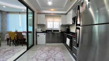 Elmas’tan M.Kemal’de Havuzlu İki Bloklu Site İçerisinde 4+1