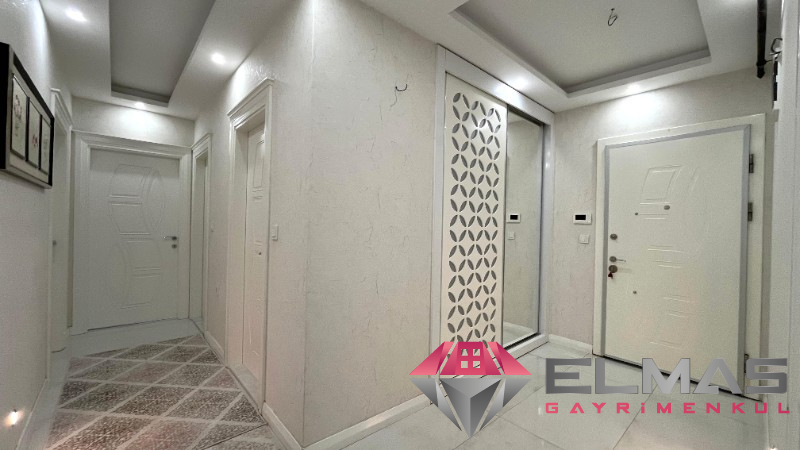 Elmas’tan M.Kemal’de Havuzlu İki Bloklu Site İçerisinde 4+1