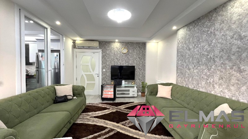 Elmas’tan M.Kemal’de Havuzlu İki Bloklu Site İçerisinde 4+1