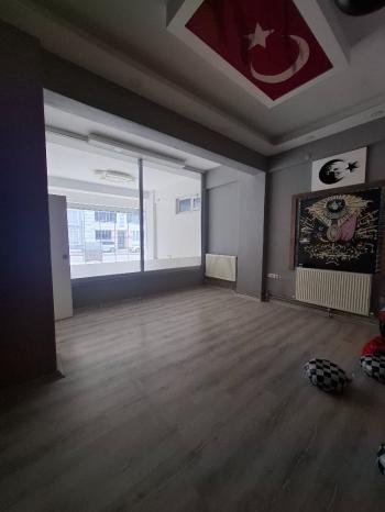 ÇORUM - GÜVENAY GÜLABİBEY ATA CADDESİ ÜZERİ SATILIK DÜKKAN