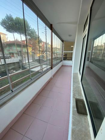 GÜVENAY - ÇORUM BAHÇELİEVLER YAŞİL FIRIN ARKASI KİRALIK DAİRE