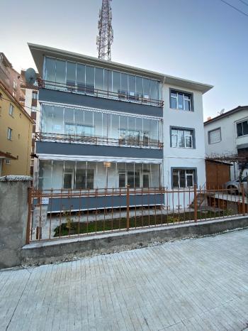 GÜVENAY - ÇORUM BAHÇELİEVLER YAŞİL FIRIN ARKASI KİRALIK DAİRE