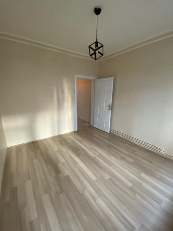 GÜVENAY - ÇORUM BAHÇELİEVLER YAŞİL FIRIN ARKASI KİRALIK DAİRE