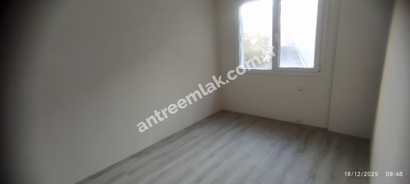 Antre Emlak'tan Kiralık Bozyaka Hastane Yanı Bahar Mahallesinde 3+1,Otoparklı Asansörlü Doğalgazlı Sıfır Daire