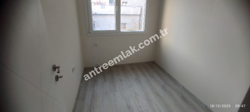 Antre Emlak'tan Kiralık Bozyaka Hastane Yanı Bahar Mahallesinde 3+1,Otoparklı Asansörlü Doğalgazlı Sıfır Daire