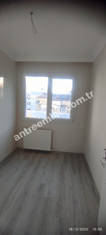 Antre Emlak'tan Kiralık Bozyaka Hastane Yanı Bahar Mahallesinde 3+1,Otoparklı Asansörlü Doğalgazlı Sıfır Daire