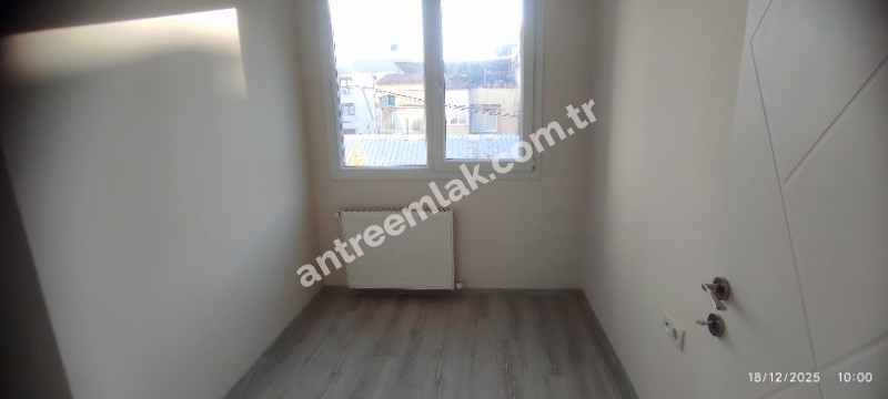 Antre Emlak'tan Kiralık Bozyaka Hastane Yanı Bahar Mahallesinde 3+1,Otoparklı Asansörlü Doğalgazlı Sıfır Daire