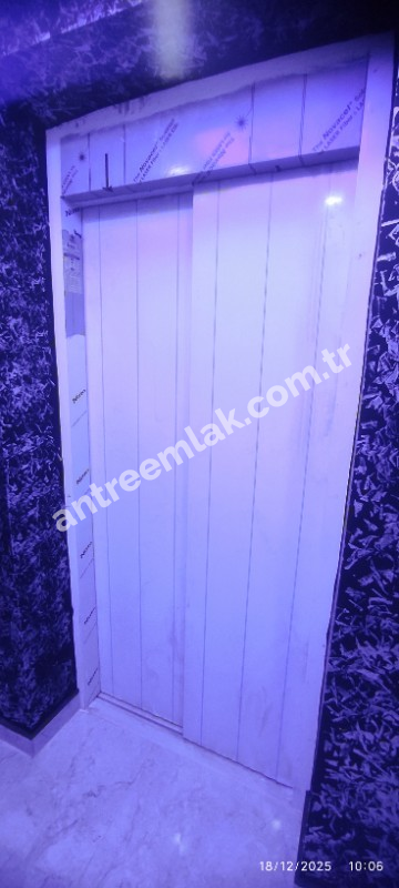 Antre Emlak'tan Kiralık Bozyaka Hastane Yanı Bahar Mahallesinde 3+1,Otoparklı Asansörlü Doğalgazlı Sıfır Daire