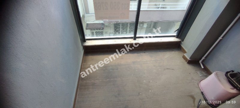Antre Emlak'tan Kiralık Bozyaka Hastane Yanı Bahar Mahallesinde 3+1,Otoparklı Asansörlü Doğalgazlı Sıfır Daire