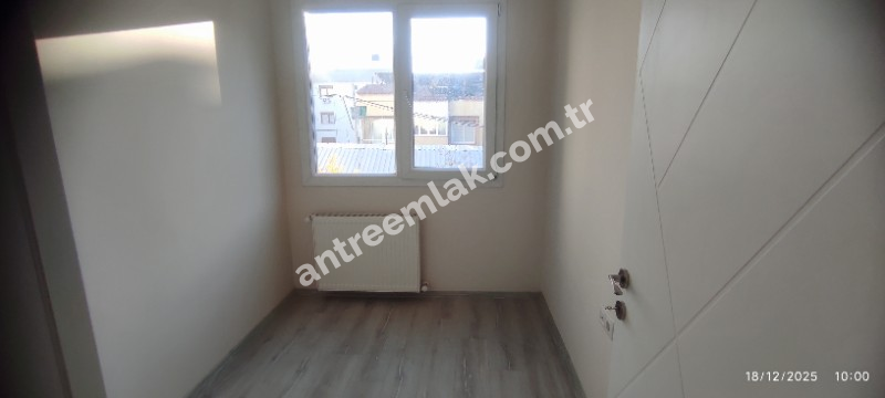 Antre Emlak'tan Kiralık Bozyaka Hastane Yanı Bahar Mahallesinde 3+1,Otoparklı Asansörlü Doğalgazlı Sıfır Daire