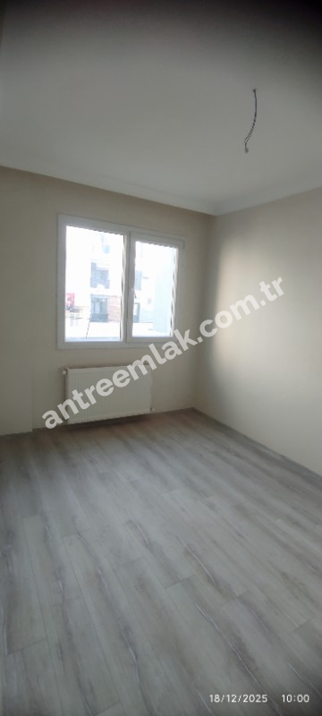 Antre Emlak'tan Kiralık Bozyaka Hastane Yanı Bahar Mahallesinde 3+1,Otoparklı Asansörlü Doğalgazlı Sıfır Daire