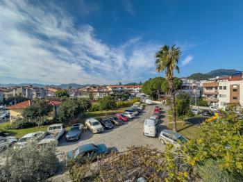 Marmaris Tepe Mahallesi Park Cepheli Tek Tapu 2 Adet 2+1 Daire