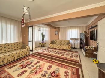 Marmaris Tepe Mahallesi Park Cepheli Tek Tapu 2 Adet 2+1 Daire