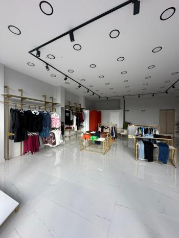 AFYON ÜÇOK EMLAKTAN KANLICA MAH İŞLEK CADDEDE LÜX  KİRALIK DÜKKAN