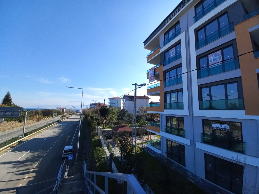 BEŞİKDÜZÜ ADACIK'TA SATILIK 3+1 DAİRE 